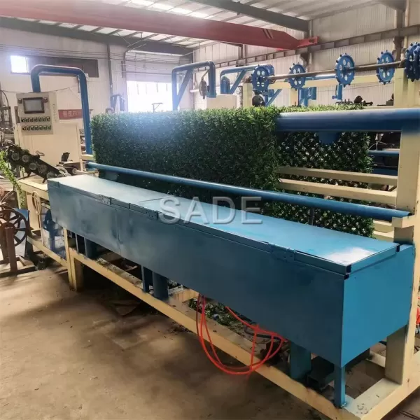 Grassland hook flower net machine