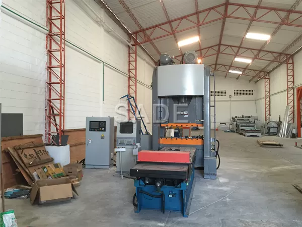 Longmen punch press machine